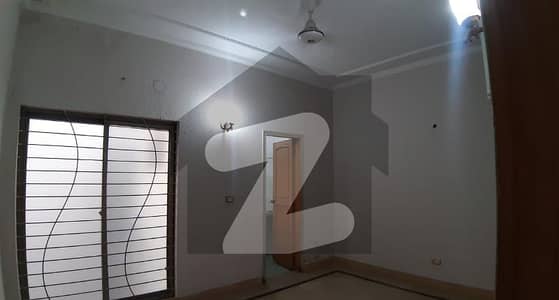 A One 5 Marla House For Rent In Dha Phase 3 Block Z