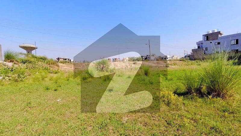 Ideally Located Residential Plot For sale In LDA Avenue - Block C Available