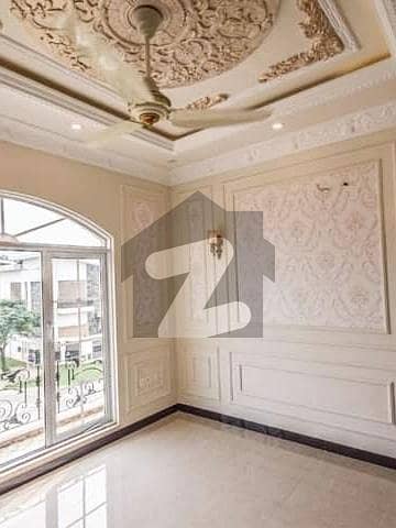 10 Marla House Available For Rent In DHA Phase 3 Lahore