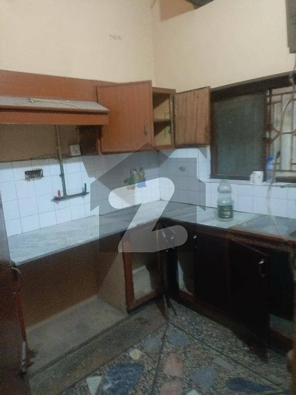 Upper poction house for rent in mumdy colony near range road Rwp Upper poction house for rent in mumdy colony near range road Rwp