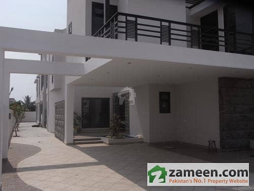 1000 Sq/Yd Fully Furnished Bungalow For Sale