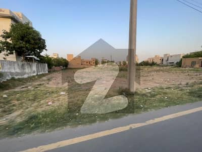 10 MARLA RESIDENTIAL PLOT FOR SALE IN REASONABLE PRICE AT STATE LIFE HOUSING SOCIETY LAHORE