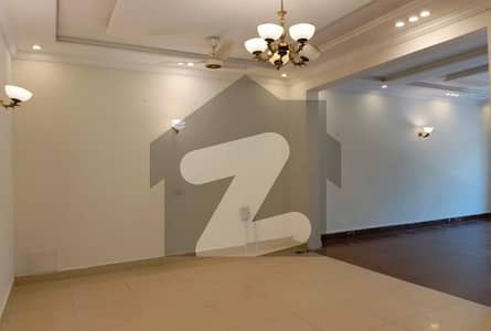 Bahria Enclave Islamabad Sector A 10 Marla Ground Floor Available For Rent