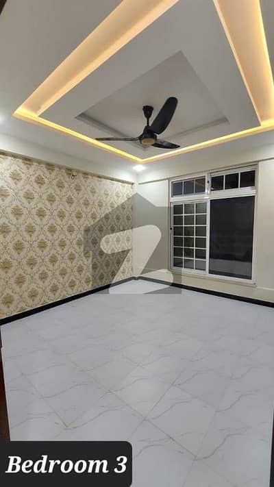 CDA Tranfer Fully Renovated 1240 Sq. Ft Beautiful Family Apartment 2nd Floor Available For Sale In I-8/1 Islamabad