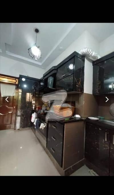 گلستانِِ جوہر ۔ بلاک 1 گلستانِ جوہر,کراچی میں 4 کمروں کا 5 مرلہ مکان 2.7 کروڑ میں برائے فروخت۔