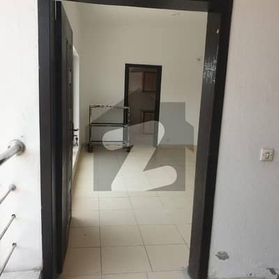 commercial flat available for rent in bahria orchard raiwind road