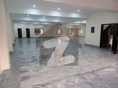 1 kanal Outstanding 2nd floor commercial hall in johar town near EMPORIUM MALL prime location