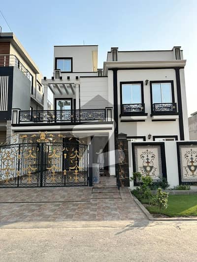 10 Marla Brand New Lavish House For Sale Direct Meeting With Owner In Park View City Lahore