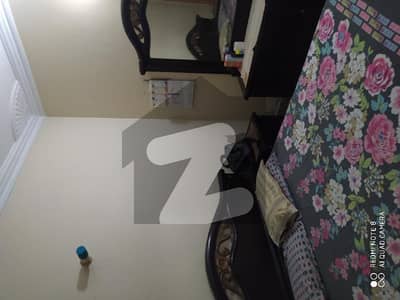 نارتھ کراچی کراچی میں 6 کمروں کا 5 مرلہ مکان 1.75 کروڑ میں برائے فروخت۔