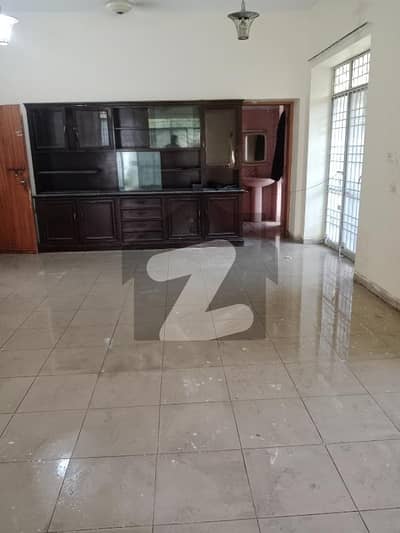 2 Kanal Lower Portion Available For Rent In Garden Town, Garden Town