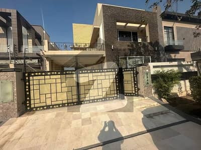 One kanal Old house available phase 2