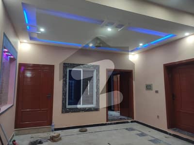 ایم پی سی ایچ ایس ۔ ملٹی گارڈنز بی ۔ 17,اسلام آباد میں 2 کمروں کا 8 مرلہ مکان 45.0 ہزار میں کرایہ پر دستیاب ہے۔