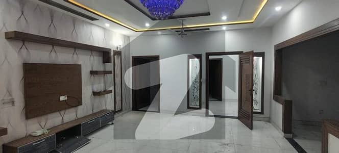 10 Marla Upper Portion 3 Beds For Rent