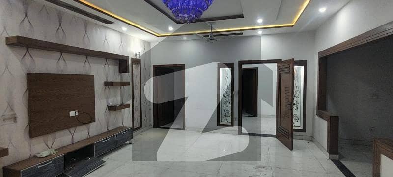 10 Marla Upper Portion 3 Beds For Rent 10 Marla Upper Portion 3 Beds For Rent
