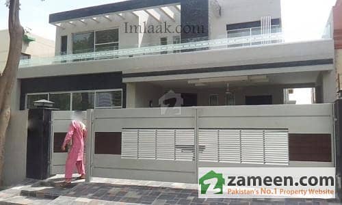 1 Kanal Brand New Gorgeous Bungalow For Sale In Phase 4