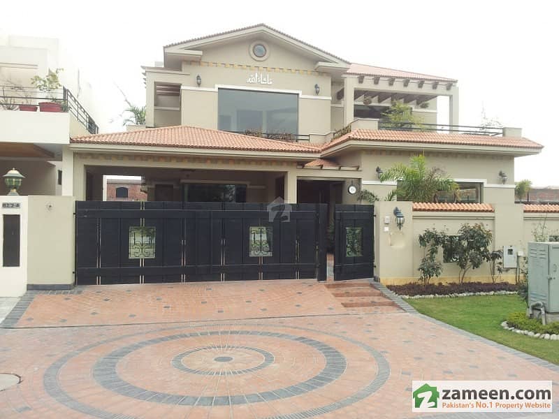1 Kanal Spanish Style Home For Sale In DHA