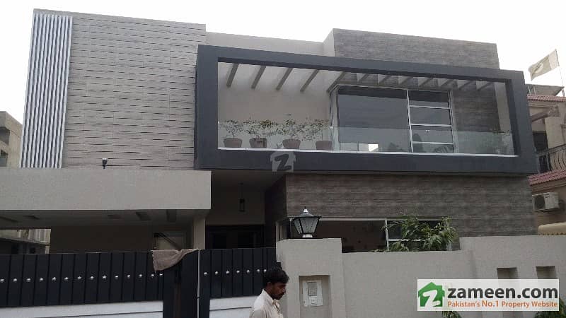 1 Kanal Luxurious Owner Build Bungalow In Dha Phase 5