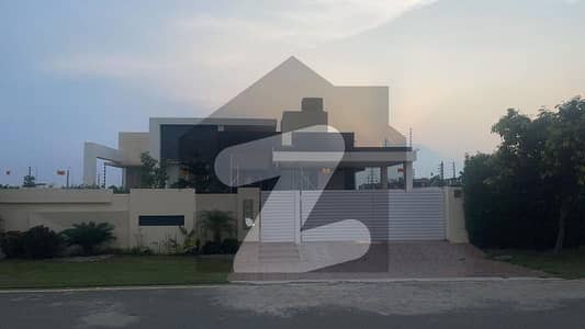 One Kanal Slightly Used Single Story House For Sale at Prime Location of DHA Lahore
