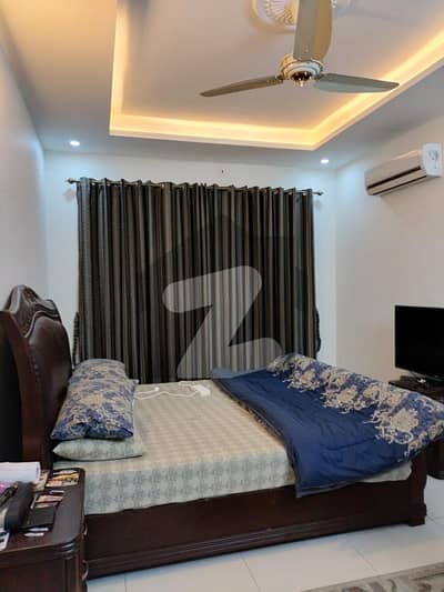 ای ۔ 11 اسلام آباد میں 5 کمروں کا 10 مرلہ مکان 6.25 کروڑ میں برائے فروخت۔