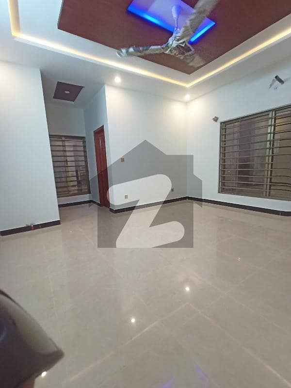 Bahria Enclave Sector C3 10 Marla Brend New House For Rent