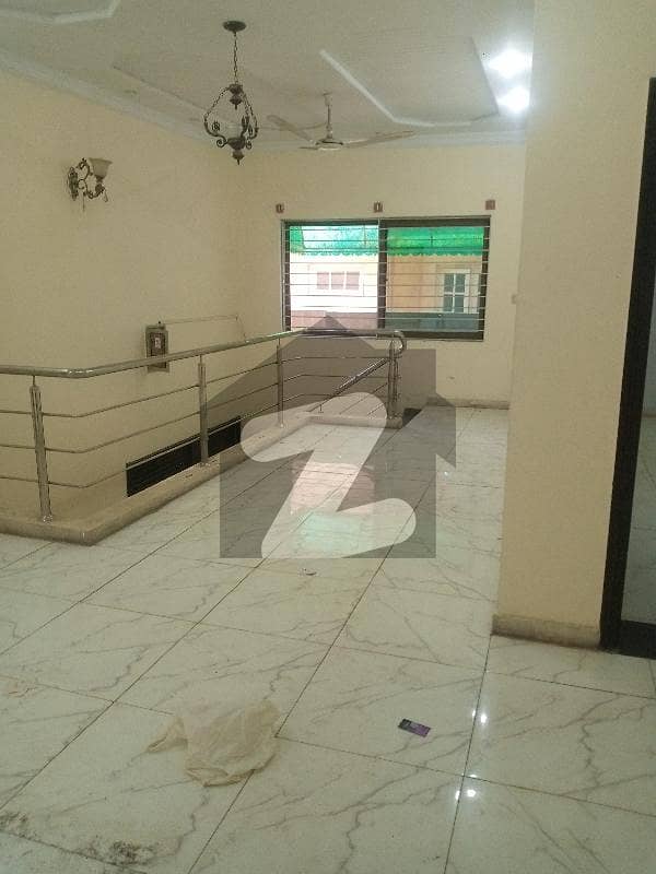 Chaklala Scheme 3 House For Sale 5beds Double Kitchen Good Location