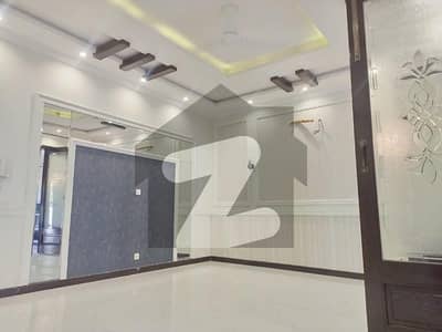 5 marla brand new luxury upper portion available for rent in formanites housing society Lahore