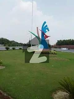 04 MARLA COMMERCIAL PLOT FOR SALE POSSESSION UTILITY CHARGES PAID LDA APPROVED IN OLC-B BLOCK PHASE 2 BAHRIA ORCHARD LAHORE