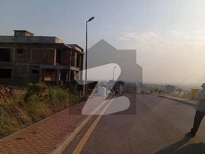 1Kanal Bahria Top heighted location ith 1.5 Marla extra land ideal plot