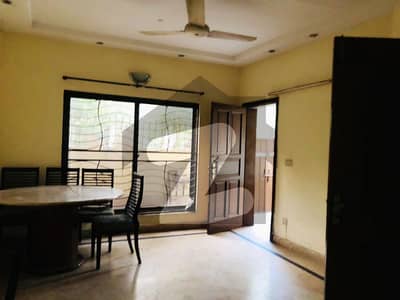 ریوینیو سوسائٹی لاہور میں 3 کمروں کا 5 مرلہ مکان 80.0 ہزار میں کرایہ پر دستیاب ہے۔