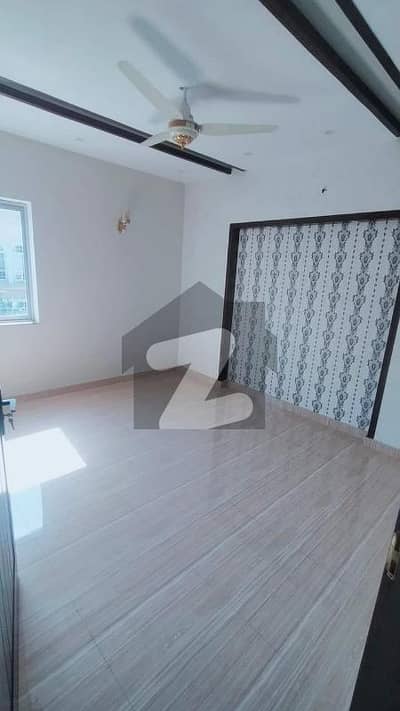 Bahria Nasheman 5 Marla Full House Double Storey Available For Rent With Gas Installed