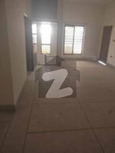 واپڈا ٹاؤن لاہور میں 4 کمروں کا 10 مرلہ مکان 1.0 لاکھ میں کرایہ پر دستیاب ہے۔
