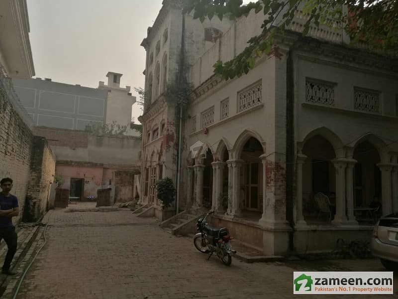 3 Kanal Commercial Front+ Home for Sale Sialkot City At Paris Road