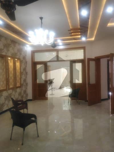 1 kanal 3beds DD tvl kitchen attached baths neat clean ground portion for rent in Bahria Town phase 4