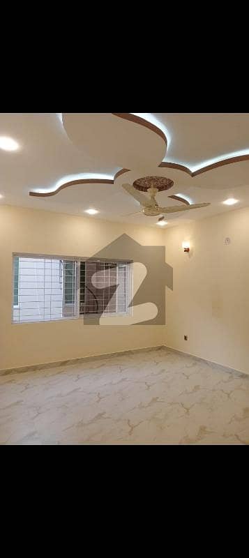 10 Marla Brand New House For Sale In Wapda Town Prime Location Elagant Design 7 Bed 3stories 9 Washroom 3 American Style Kitchen 2 Lobbies 3 Car Porch