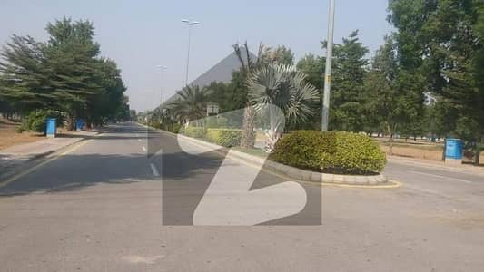 بحریہ ایجوکیشن اینڈ میڈیکل سٹی لاہور میں 5 مرلہ رہائشی پلاٹ 26.0 لاکھ میں برائے فروخت۔