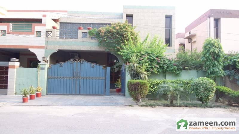 10 Marla Sohail Design Well Maintained House In Askari 9 Lahore Cantt For Sale
