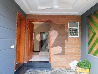5 Marla House Situated In Bahria Town - Tauheed Block For rent