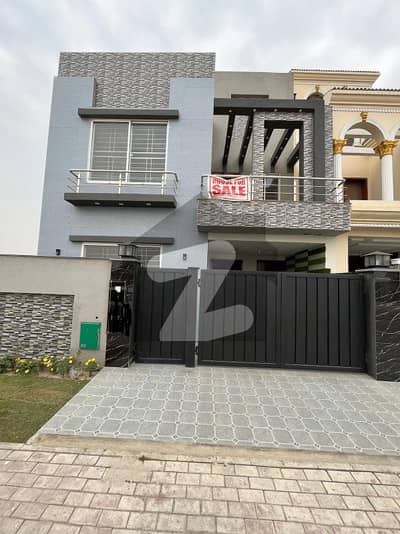 5 Marla Brand New Like Luxury House For Sale In Overseas C Block Bahria Town Lahore