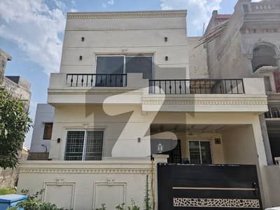 7 Marla House For Rent Grove Block Paragon City