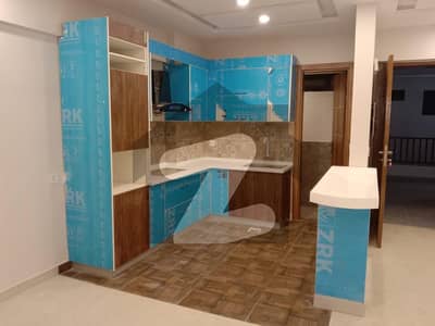 3Bedrooms Gold Categrory Flat for sale on reasonable price