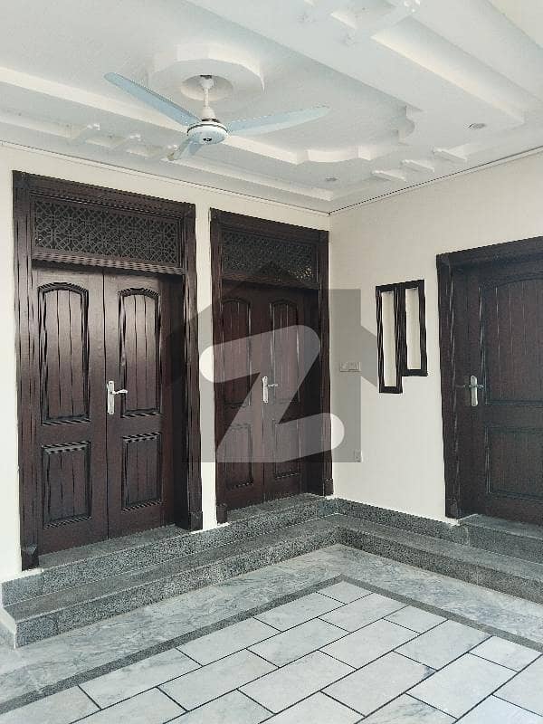 7 Marla Brand New House Available For Rent 7 Marla Brand New House Available For Rent