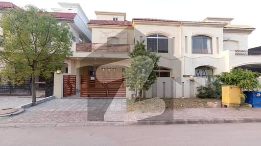 Ideal Location 10marla 5bedrooms brand new house for sale in bahria enclave Islamabad sector C1