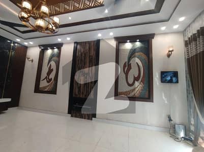 5 Marla Brand New Modern House For Sale In Usman Block