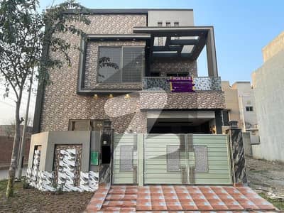 6 Marla Corner Brand New Like Elegant House For Sale EE Block Sector D Bahria Town Lahore