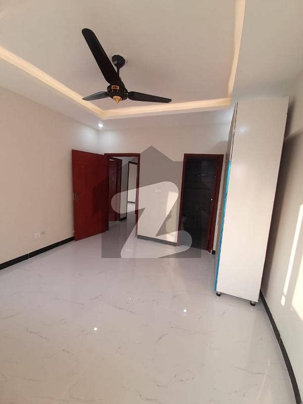 3 Bedroom Unfurnished Apartment Available For Sale In Capital Residencia E11