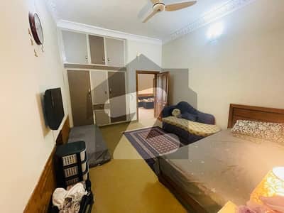 حیات آباد فیز 6 - ایف6 حیات آباد فیز 6,حیات آباد,پشاور میں 5 کمروں کا 5 مرلہ مکان 2.56 کروڑ میں برائے فروخت۔