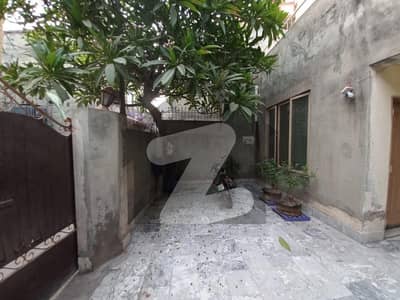 8 Marla House For Sale Location Near Samnabad Bastamj Road Lahore