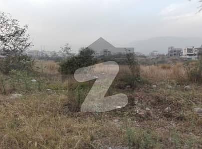 Get A 5 Marla Residential Plot For Sale In G-15/3