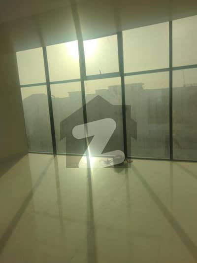 بخاری کمرشل ایریا ڈی ایچ اے فیز 6,ڈی ایچ اے ڈیفینس,کراچی میں 9 مرلہ دفتر 5.0 کروڑ میں برائے فروخت۔