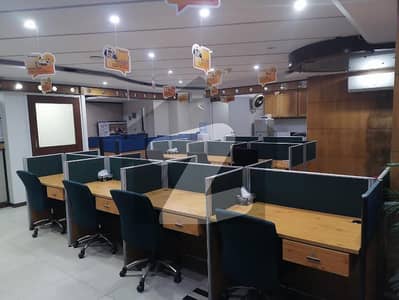1550 Sq. ft Fully Furnished Corporate Office Having Rental Income 250000 Monthly Gulberg Lahore